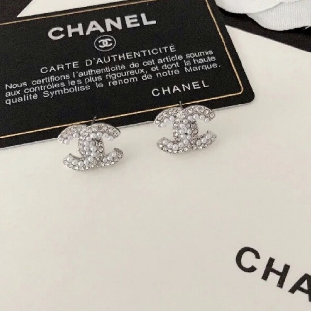 送料無料！正規品！シャネル  CHANEL  ピアス