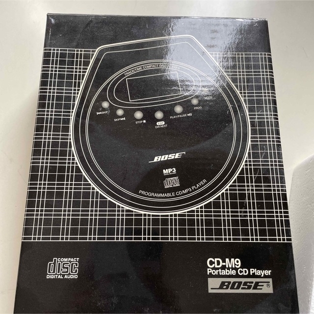 【大幅値下げ】BOSE  ポータブルCDプレイヤー  CD-M9BOSE