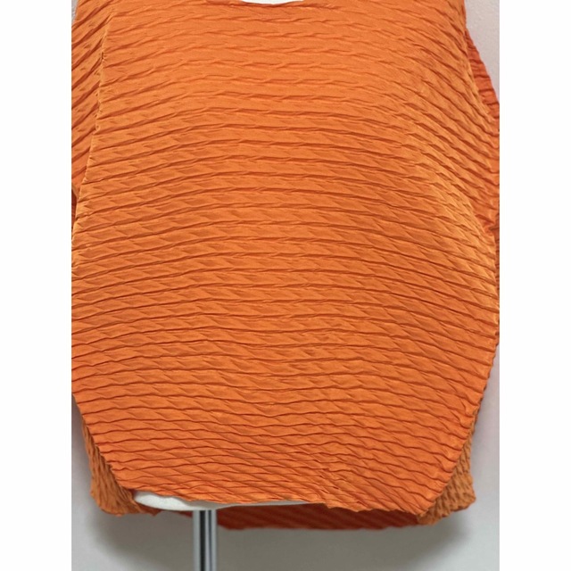 ISSEY MIYAKE - イッセイミヤケ コレクション トップス未使用品(1165