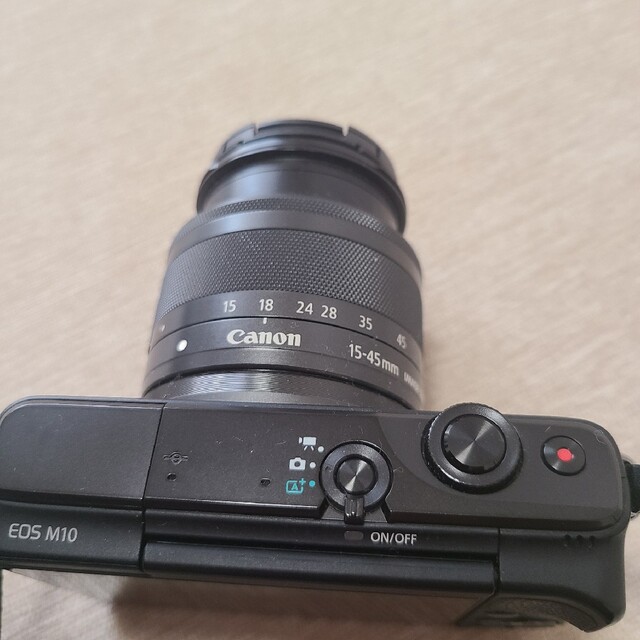 CanonミラーレスカメラEOS M10 5