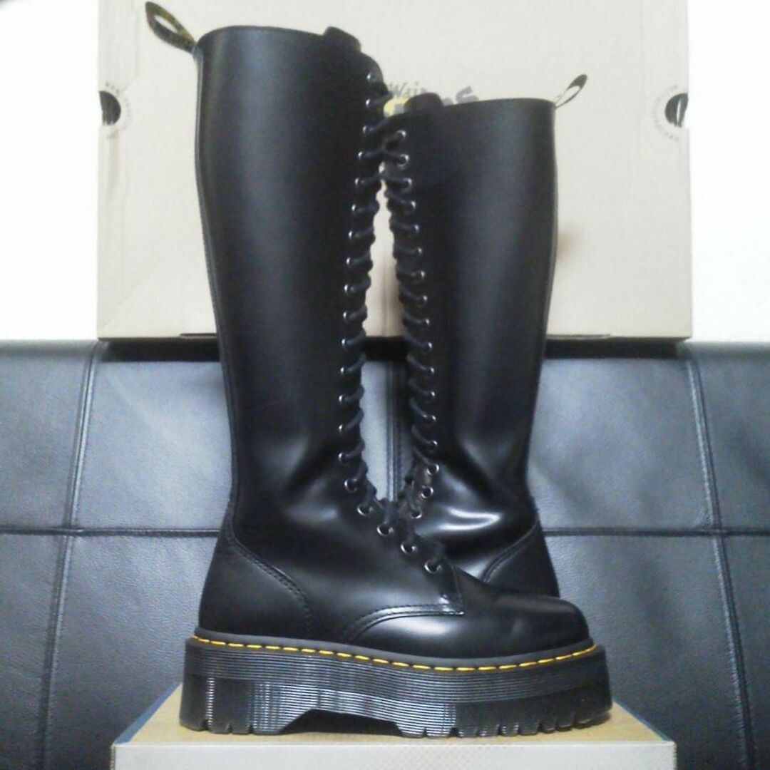 Dr.Martens   激レアDr.Martens BRITAIN UK4 黒 厚底 ホールの