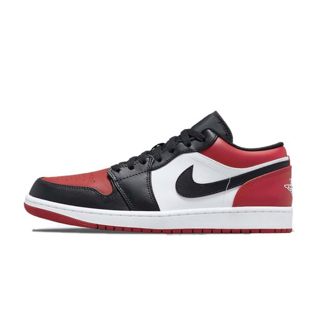 Jordan Brand（NIKE）(ジョーダン)の【29.5超希少！】Nike Air Jordan 1 Low Bred Toe メンズの靴/シューズ(スニーカー)の商品写真
