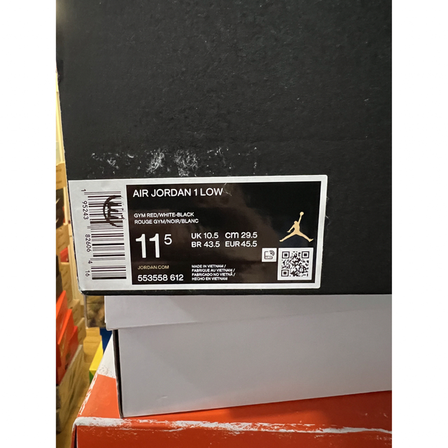 Jordan Brand（NIKE）(ジョーダン)の【29.5超希少！】Nike Air Jordan 1 Low Bred Toe メンズの靴/シューズ(スニーカー)の商品写真