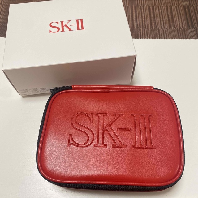SK-II(エスケーツー)のSK-II ポーチ ノベルティ 非売品 レディースのファッション小物(ポーチ)の商品写真