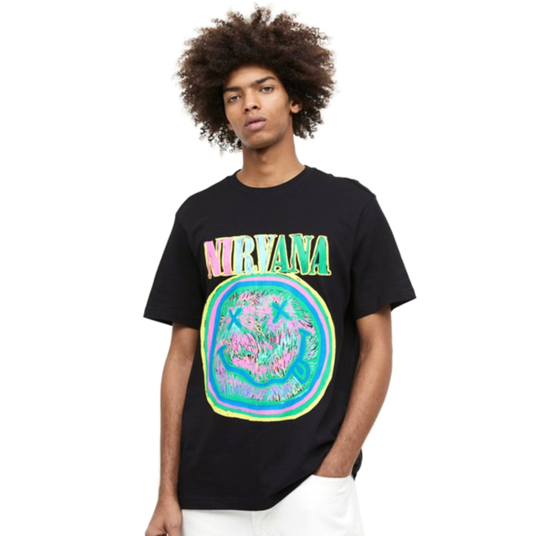 H&M(エイチアンドエム)の新品 H&M × ニルヴァーナ NIRVANA マルチカラー Tシャツ L メンズのトップス(Tシャツ/カットソー(半袖/袖なし))の商品写真