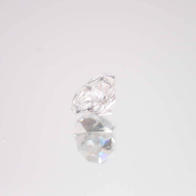くすみ水色 天然ダイヤルース E VS-1 0.276ct ソーティング付き 星