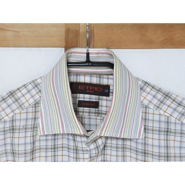 ETRO(エトロ)のETRO エトロ　茶系のチェックで襟とカフスがストライプの長袖シャツ 38 メンズのトップス(シャツ)の商品写真