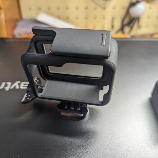 GoPro(ゴープロ)のGoPro HERO6 BLACK スマホ/家電/カメラのカメラ(コンパクトデジタルカメラ)の商品写真