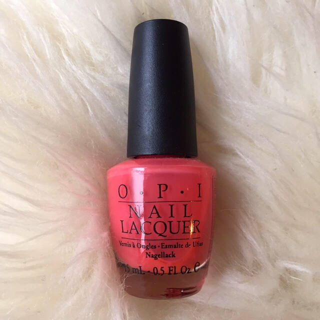 OPI(オーピーアイ)のミアル様専用☆良品 OPI B65 ネイルカラー ネイル ポリッシュ マニキュア コスメ/美容のネイル(マニキュア)の商品写真