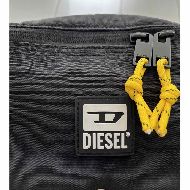 DIESEL(ディーゼル)のDIESELボディバッグ  斜めがけ  メンズのバッグ(ボディーバッグ)の商品写真