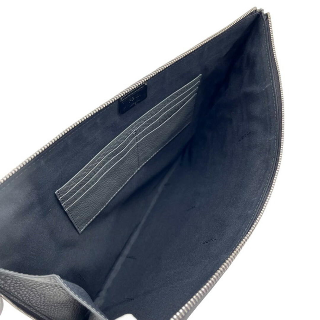 FENDI(フェンディ)のフェンディ クラッチバッグ ロゴ レディースのバッグ(クラッチバッグ)の商品写真