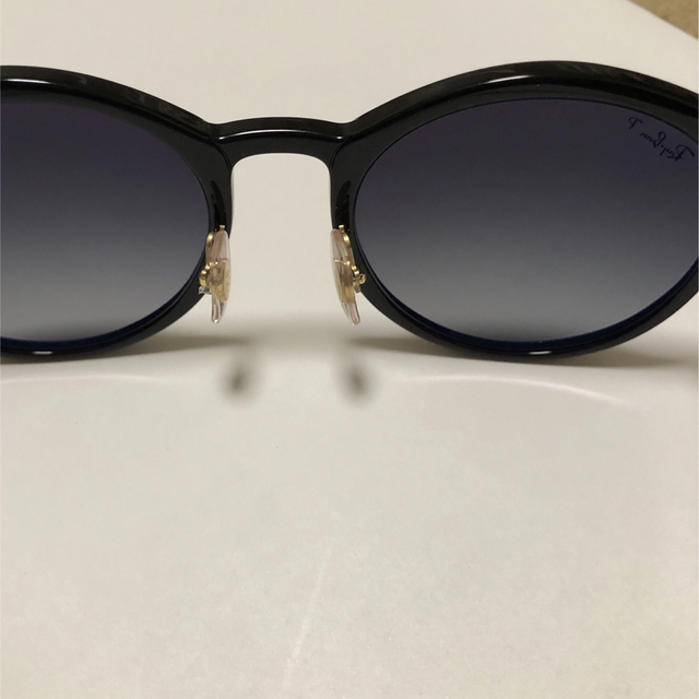 Ray-Ban(レイバン)のRay-Ban EMMAレイバンRB4277Fサングラス レディースのファッション小物(サングラス/メガネ)の商品写真