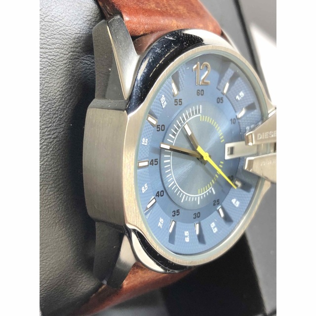DIESEL(ディーゼル)のDIESEL DZ-1399 マスターチーフ レザーバンド クォーツ 駆動品 メンズの時計(腕時計(アナログ))の商品写真