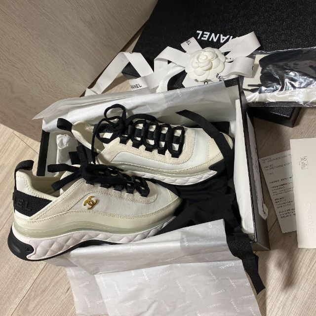 ストライプ デザイン/Striipe design CHANEL シャネル 定番スニーカー