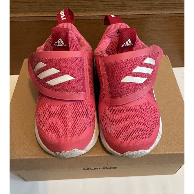 adidas(アディダス)のadidas アディダス ベビー・キッズスニーカー キッズ/ベビー/マタニティのベビー靴/シューズ(~14cm)(スニーカー)の商品写真