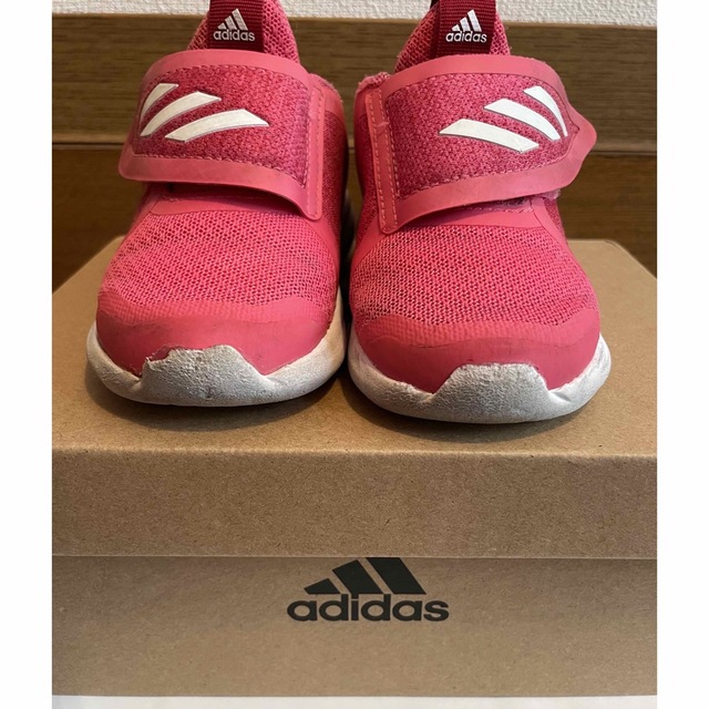 adidas(アディダス)のadidas アディダス ベビー・キッズスニーカー キッズ/ベビー/マタニティのベビー靴/シューズ(~14cm)(スニーカー)の商品写真