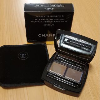 シャネル(CHANEL)のシャネル ラ パレット スルスィル ドゥ シャネル N 02(パウダーアイブロウ)