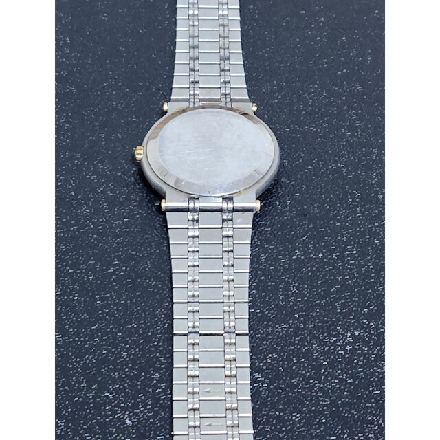 Gucci(グッチ)のGUCCIダイヤ入り腕時計 メンズの時計(腕時計(アナログ))の商品写真