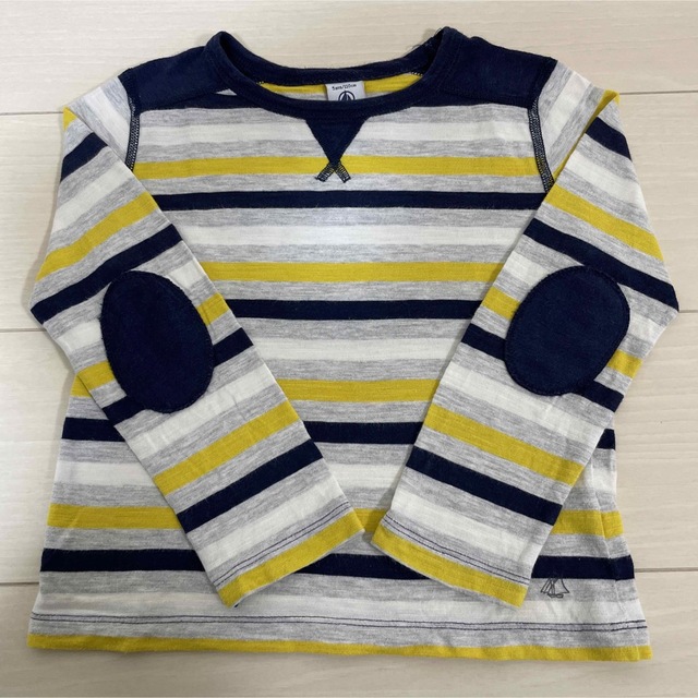 PETIT BATEAU(プチバトー)のプチバトー　長袖Tシャツ　ロンT 5ans 110cm 100 キッズ/ベビー/マタニティのキッズ服男の子用(90cm~)(Tシャツ/カットソー)の商品写真