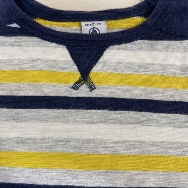 PETIT BATEAU(プチバトー)のプチバトー　長袖Tシャツ　ロンT 5ans 110cm 100 キッズ/ベビー/マタニティのキッズ服男の子用(90cm~)(Tシャツ/カットソー)の商品写真