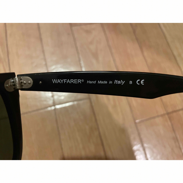 Ray-Ban(レイバン)の【美品】RayBan サングラス RB2140F 901 メンズのファッション小物(サングラス/メガネ)の商品写真