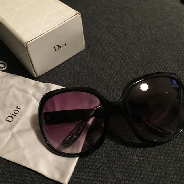 Dior(ディオール)のDiorサングラス レディースのファッション小物(サングラス/メガネ)の商品写真