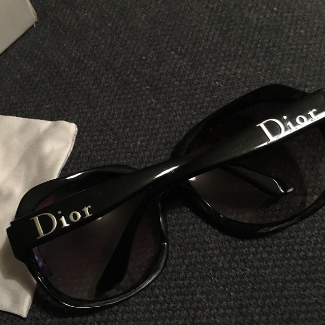 Dior(ディオール)のDiorサングラス レディースのファッション小物(サングラス/メガネ)の商品写真