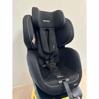 RECARO　R129ゼロワンエリートトラベルシステム