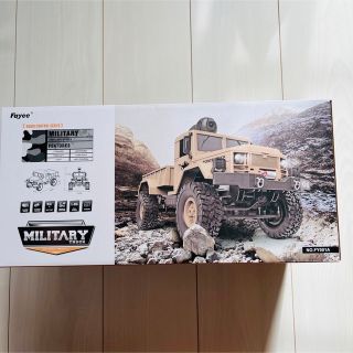 ✨大迫力✨ラジコンカー1/16オフロード RCトラック 軍用 カメラ