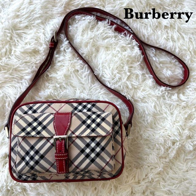 BURBERRY - 【美品】Burberry ショルダー バッグ ノバチェック カメラ