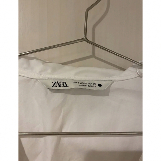 ZARA(ザラ)の専用出品 レディースのトップス(シャツ/ブラウス(長袖/七分))の商品写真