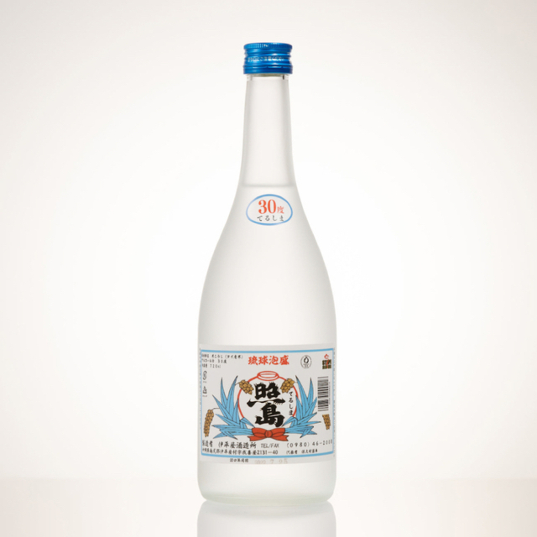 希少 入手困難 伊平屋酒造 照島 30度 泡盛 720ml 食品/飲料/酒の酒(その他)の商品写真