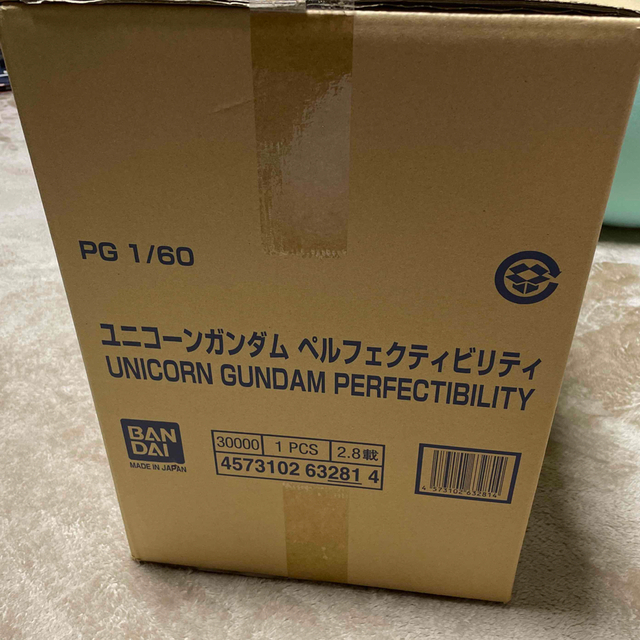 BANDAI(バンダイ)の新品未開封品 PG RX-0 ユニコーンガンダム ペルフェクティビリティ エンタメ/ホビーのおもちゃ/ぬいぐるみ(プラモデル)の商品写真