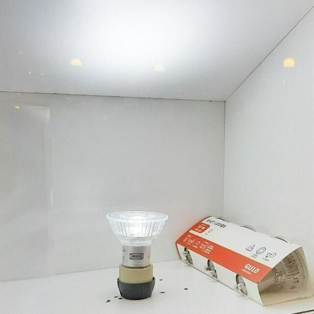 IKEA(イケア)のイケア　ＩＫＥＡ　LED電球 GU10 400ルーメン3 ピース【新品】 インテリア/住まい/日用品のライト/照明/LED(蛍光灯/電球)の商品写真