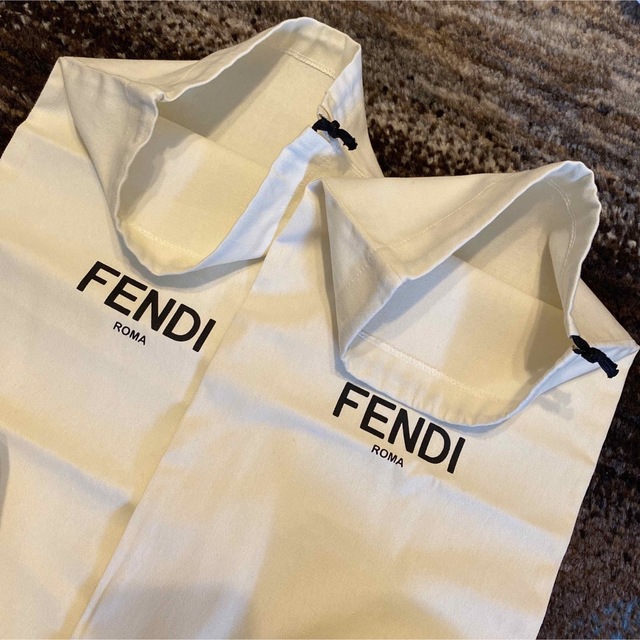 FENDI(フェンディ)のフェンディ fendi 巾着袋 レディースのバッグ(ショップ袋)の商品写真