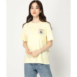 ゲス(GUESS)の【イエロー(YLW)】(W)Flower Logo Tee(カットソー(長袖/七分))