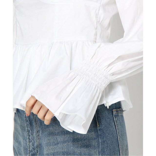 GUESS(ゲス)の【ホワイト(G011)】(W)Mattie Off-Shoulder Top レディースのトップス(その他)の商品写真