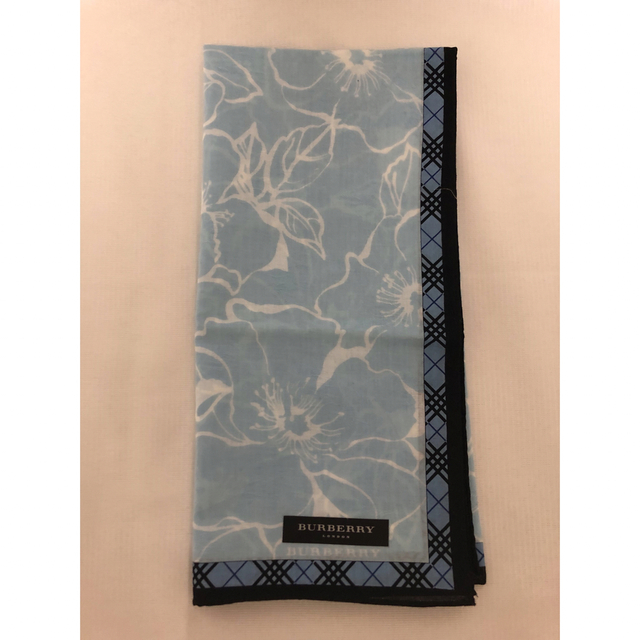 BURBERRY(バーバリー)の【新品】バーバリー　BURBERRY    ハンカチ2枚セット レディースのファッション小物(ハンカチ)の商品写真