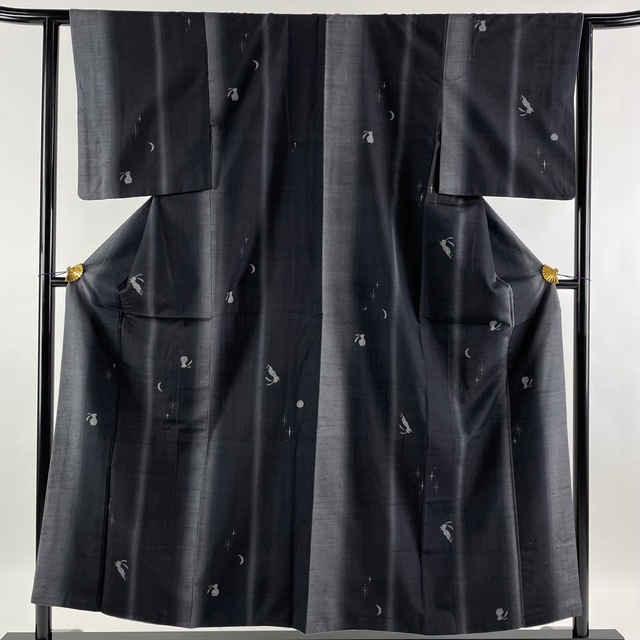 結城紬 美品 逸品 身丈156cm 裄丈62.5cm 正絹 【中古】 国内外の人気 ...