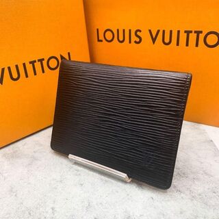 ルイヴィトン(LOUIS VUITTON)の☆美品☆　ルイヴィトン　ポルト ドゥ カルト・ヴェルティカル　パスケース　定期入(名刺入れ/定期入れ)