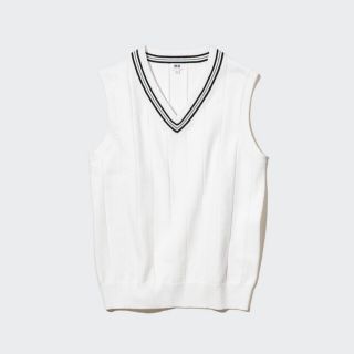 ユニクロ(UNIQLO)のUNIQLO　ウォッシャブルVネックベスト　Sサイズ　White(ベスト/ジレ)