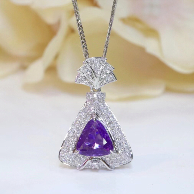 K18 天然パープルサファイア/ダイヤモンド ペンダントトップ  6.24ct