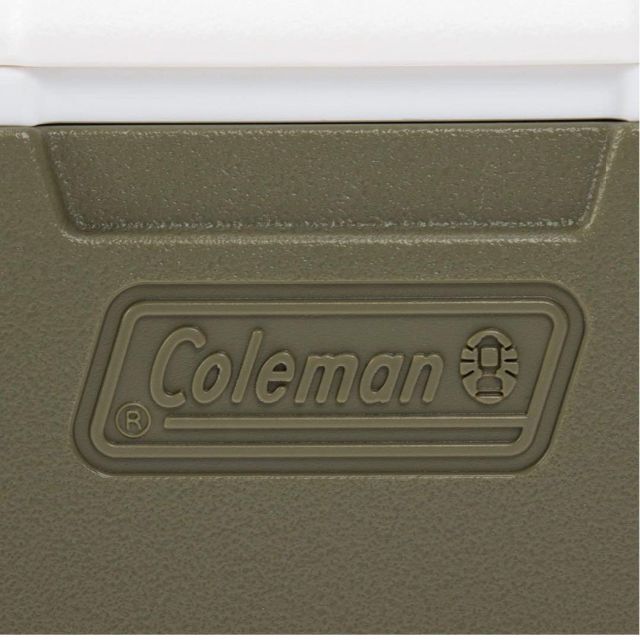 Coleman(コールマン)のコールマン　クーラーボックス　テイク6 オリーブ　限定カラー　新品　イエティ　好 スポーツ/アウトドアのアウトドア(調理器具)の商品写真