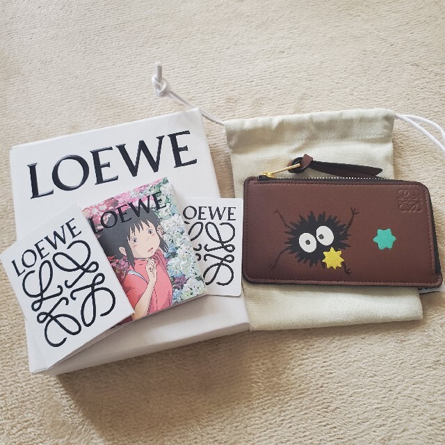 レディースLOEWE 千と千尋の神隠し ススワタリ コインケース