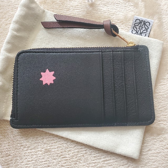 LOEWE 千と千尋の神隠し ススワタリ コインケース LOEWE 千と千尋の神隠し ススワタリ コインケース