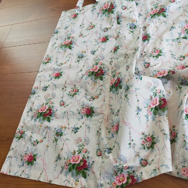 Ralph Lauren - ラルフローレン 花柄 エプロンの通販 by 塩 Ralph Lauren - ラルフローレン 花柄 エプロンの通販 by 塩