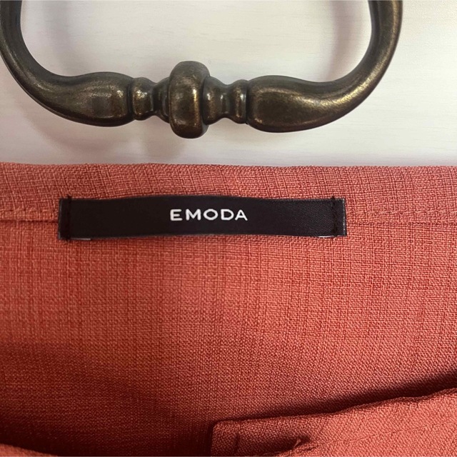 EMODA(エモダ)のemoda エモダ 春夏 トップス ティシャツ レディースのトップス(Tシャツ(半袖/袖なし))の商品写真