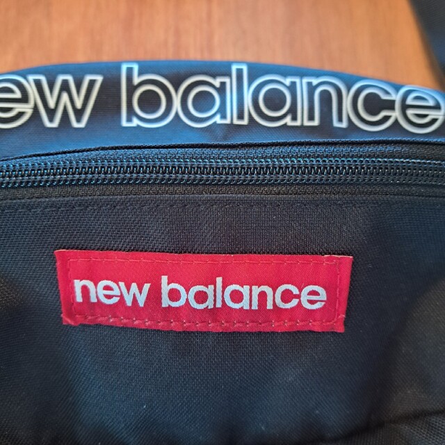 NewBalance★ボディバッグ メンズのバッグ(ボディーバッグ)の商品写真