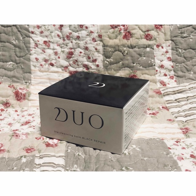 DUO(デュオ)のデュオ ザ クレンジングバーム ブラックリペア 90g コスメ/美容のスキンケア/基礎化粧品(フェイスオイル/バーム)の商品写真