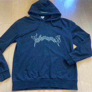 専門店の安心の1ヶ月保証付 【希少】VETEMENTS Dolphin Heart パーカー